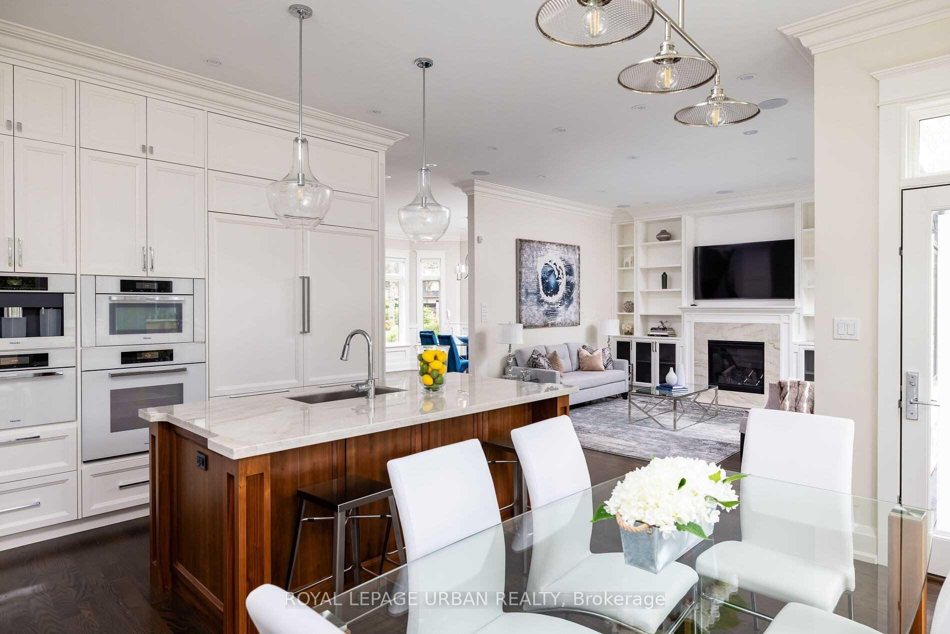 Photo 23 of 70 Parkview Hill Crescent, Toronto, O'Connor-Parkview — HOMEH