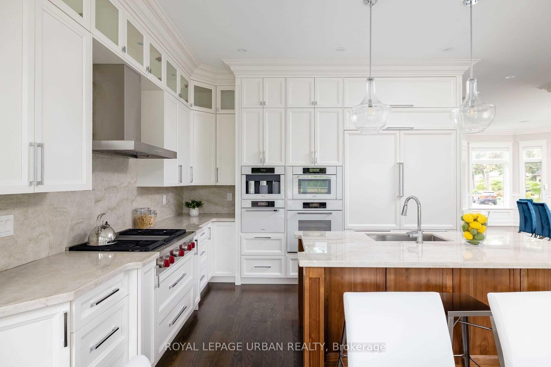 Photo 24 of 70 Parkview Hill Crescent, Toronto, O'Connor-Parkview — HOMEH