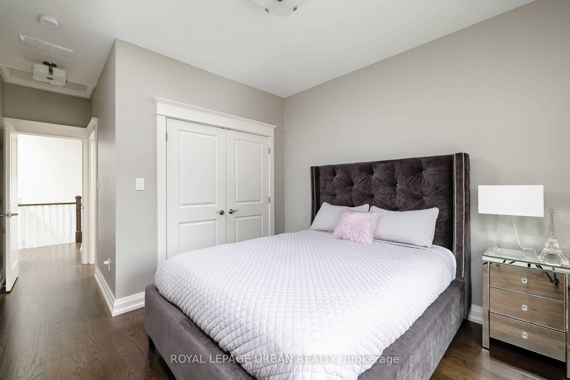 Photo 34 of 70 Parkview Hill Crescent, Toronto, O'Connor-Parkview — HOMEH