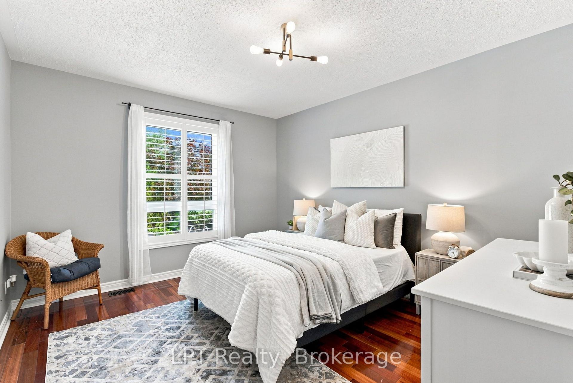 Photo 26 of 87 Darius Harns Drive, Whitby, Brooklin — HOMEH