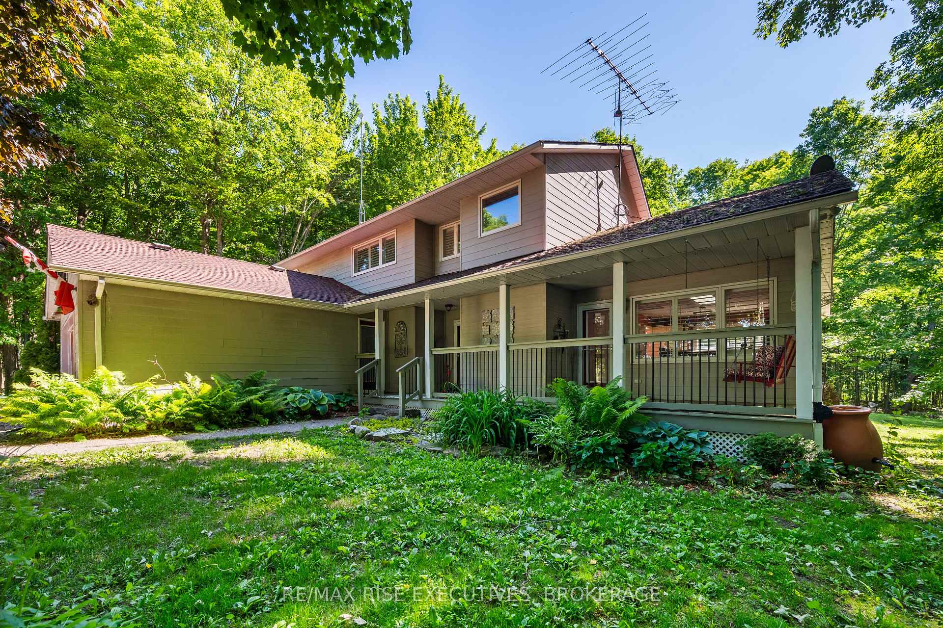 Photo 2 of 479 Cunningham Road, Gananoque, Gananoque — HOMEH
