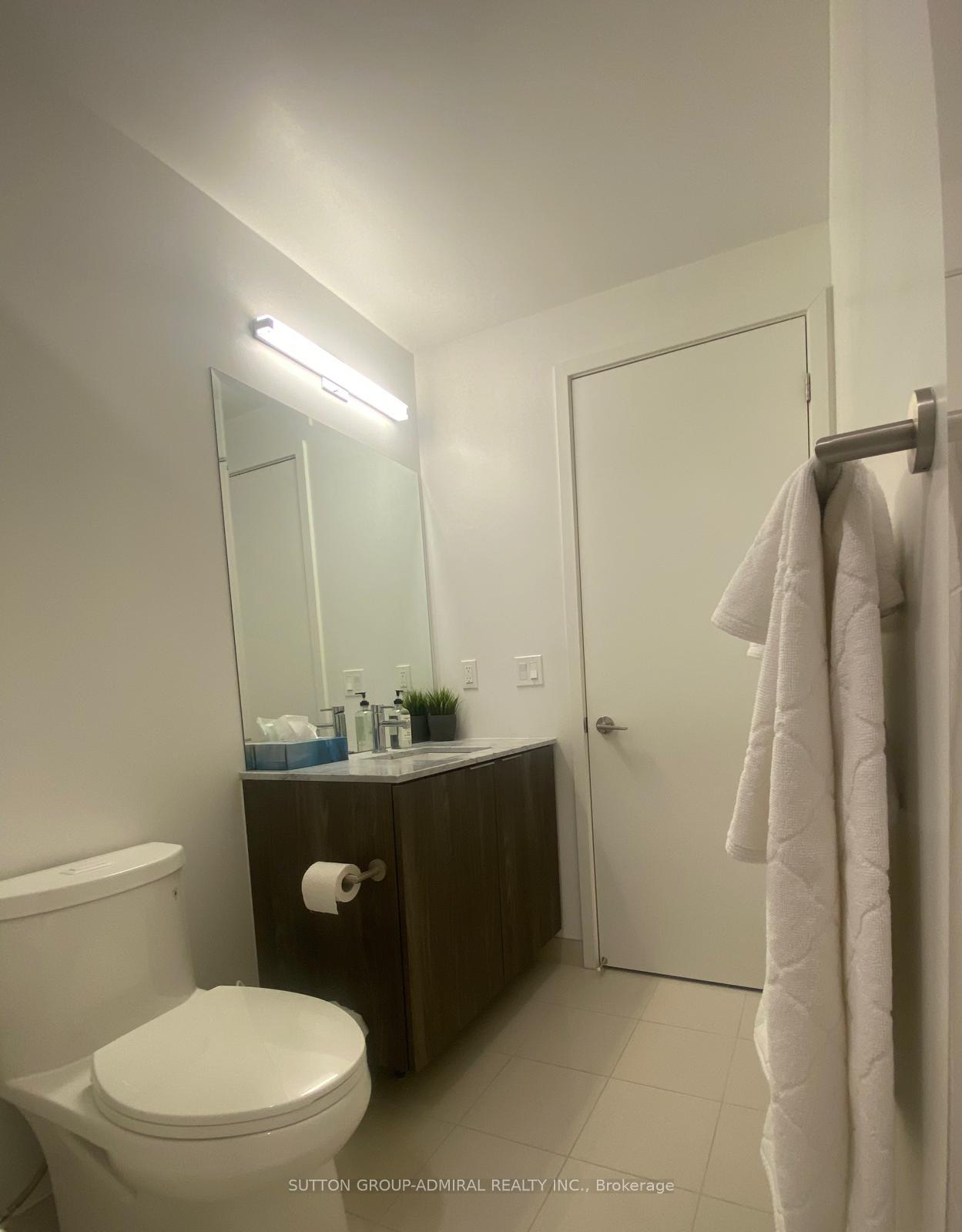 Photo 17 of Unit 208, 15 Queens Quay E, Toronto, Waterfront Communities — HOMEH