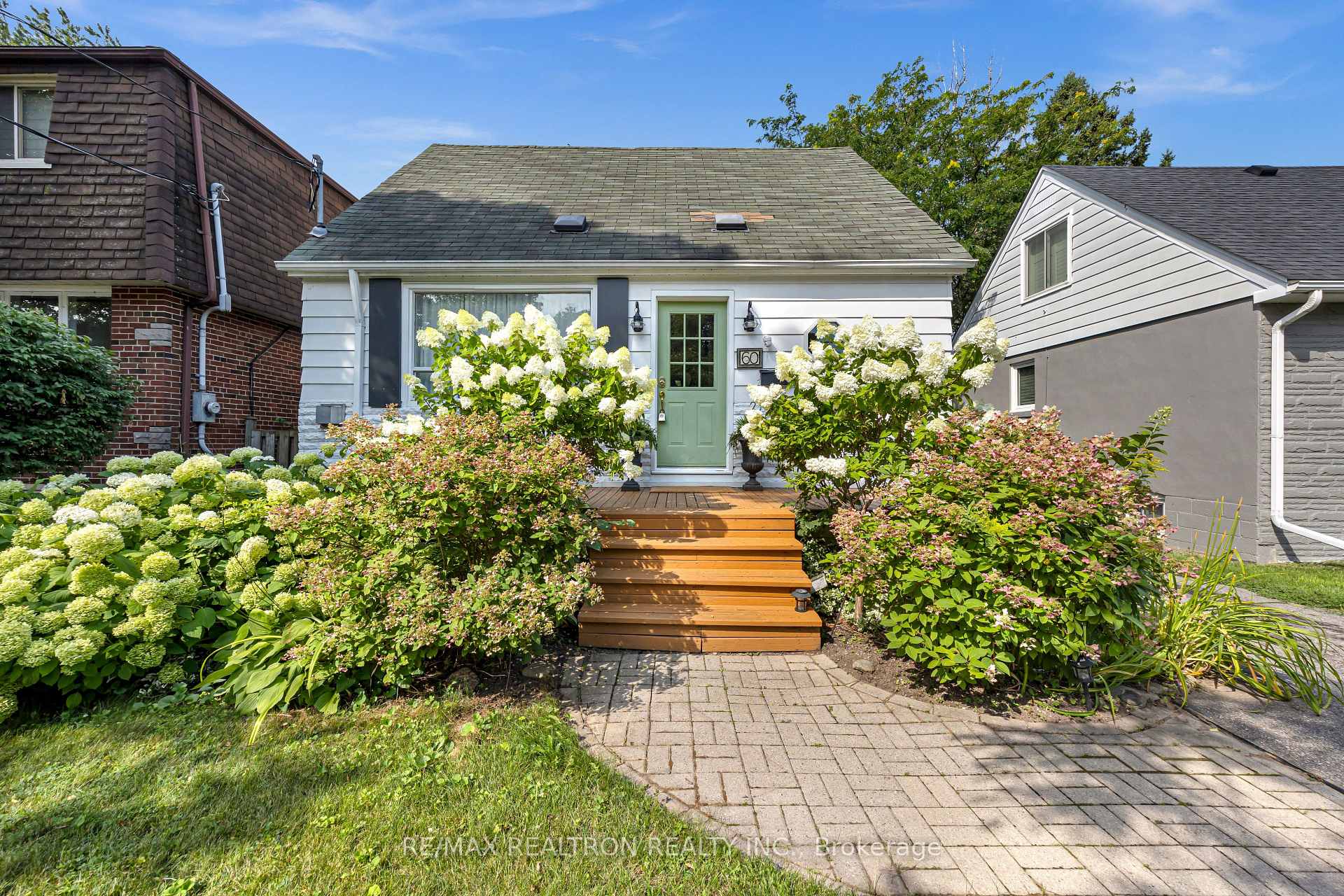 Photo 2 of 60 Dorset Road, Scarborough, Cliffcrest — HOMEH