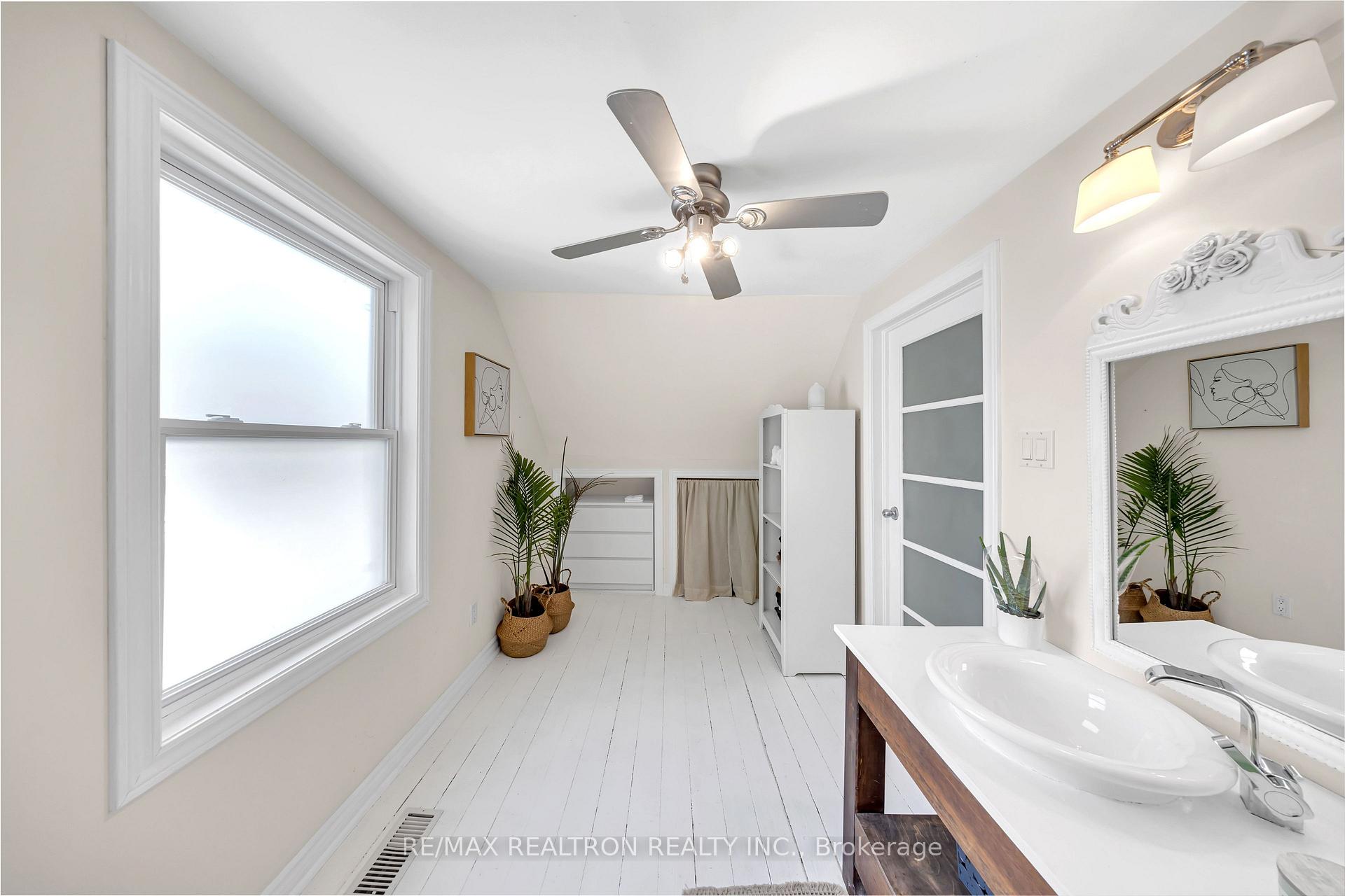 Photo 22 of 60 Dorset Road, Scarborough, Cliffcrest — HOMEH
