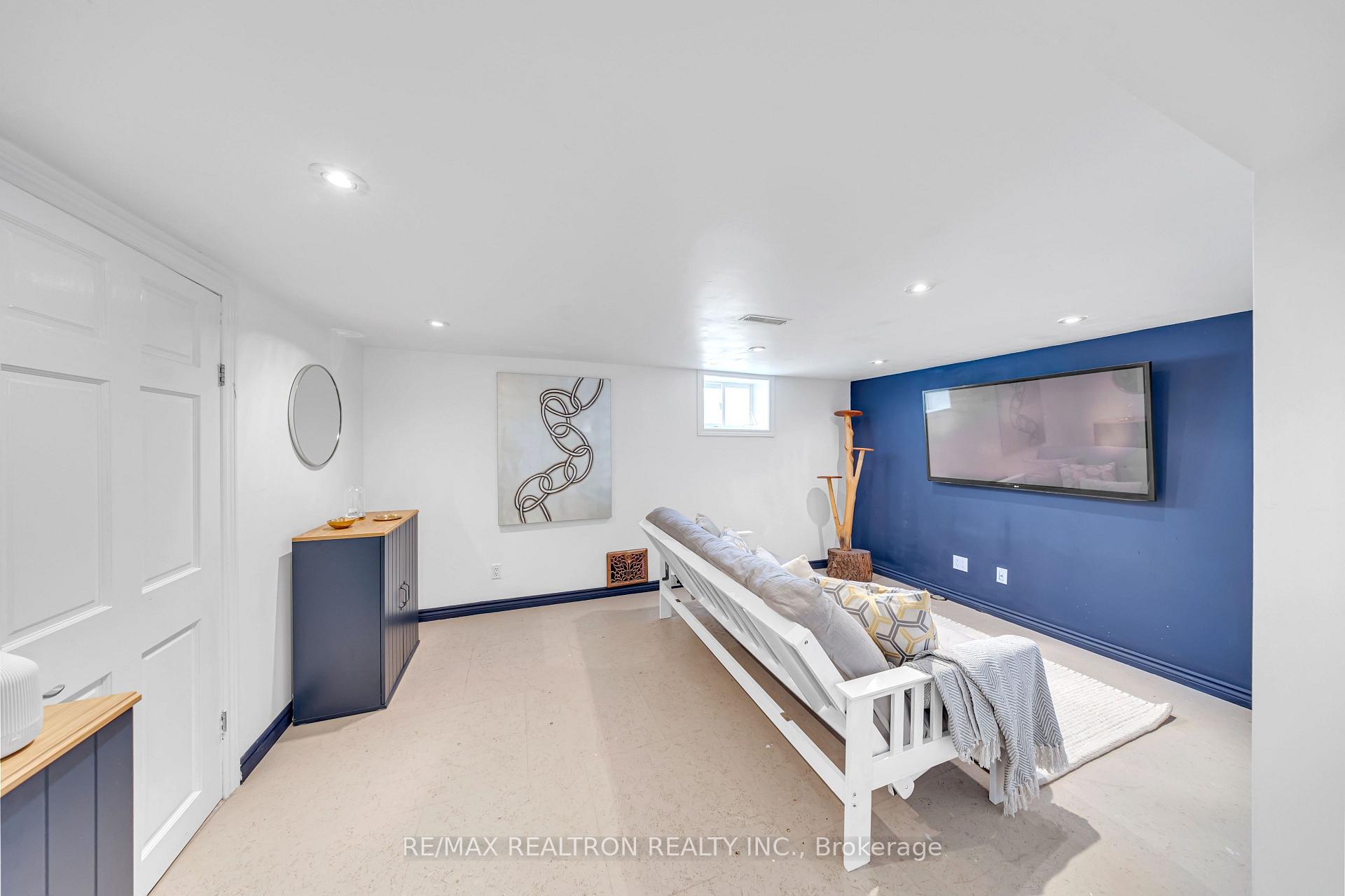 Photo 23 of 60 Dorset Road, Scarborough, Cliffcrest — HOMEH