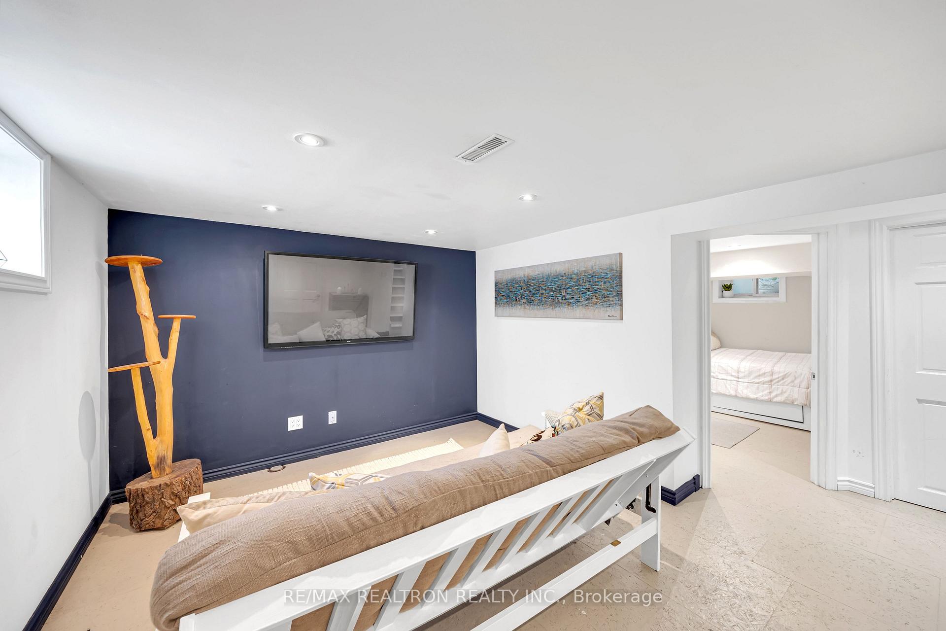 Photo 24 of 60 Dorset Road, Scarborough, Cliffcrest — HOMEH