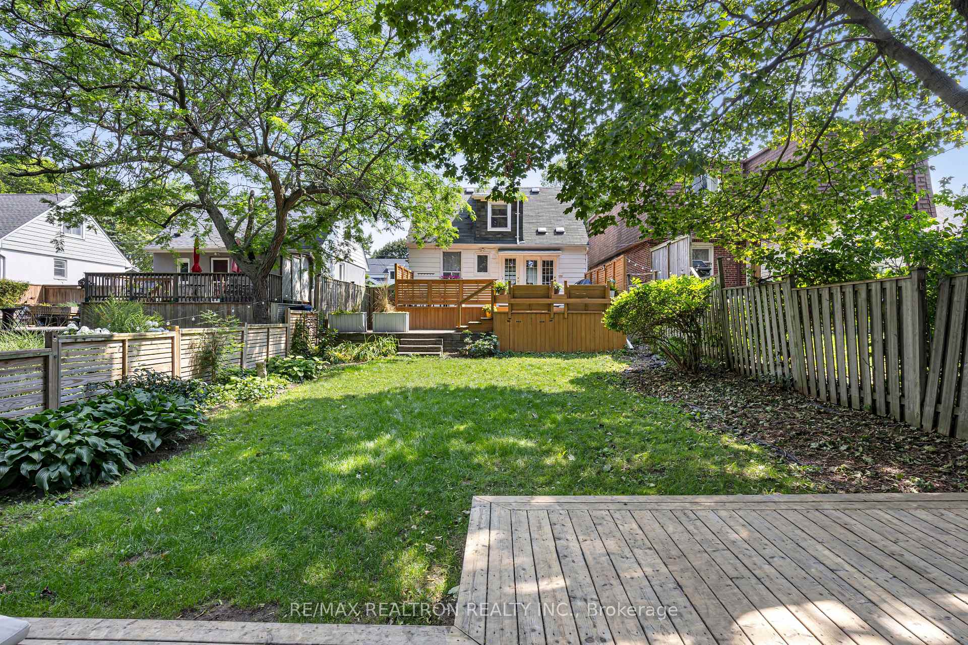 Photo 28 of 60 Dorset Road, Scarborough, Cliffcrest — HOMEH