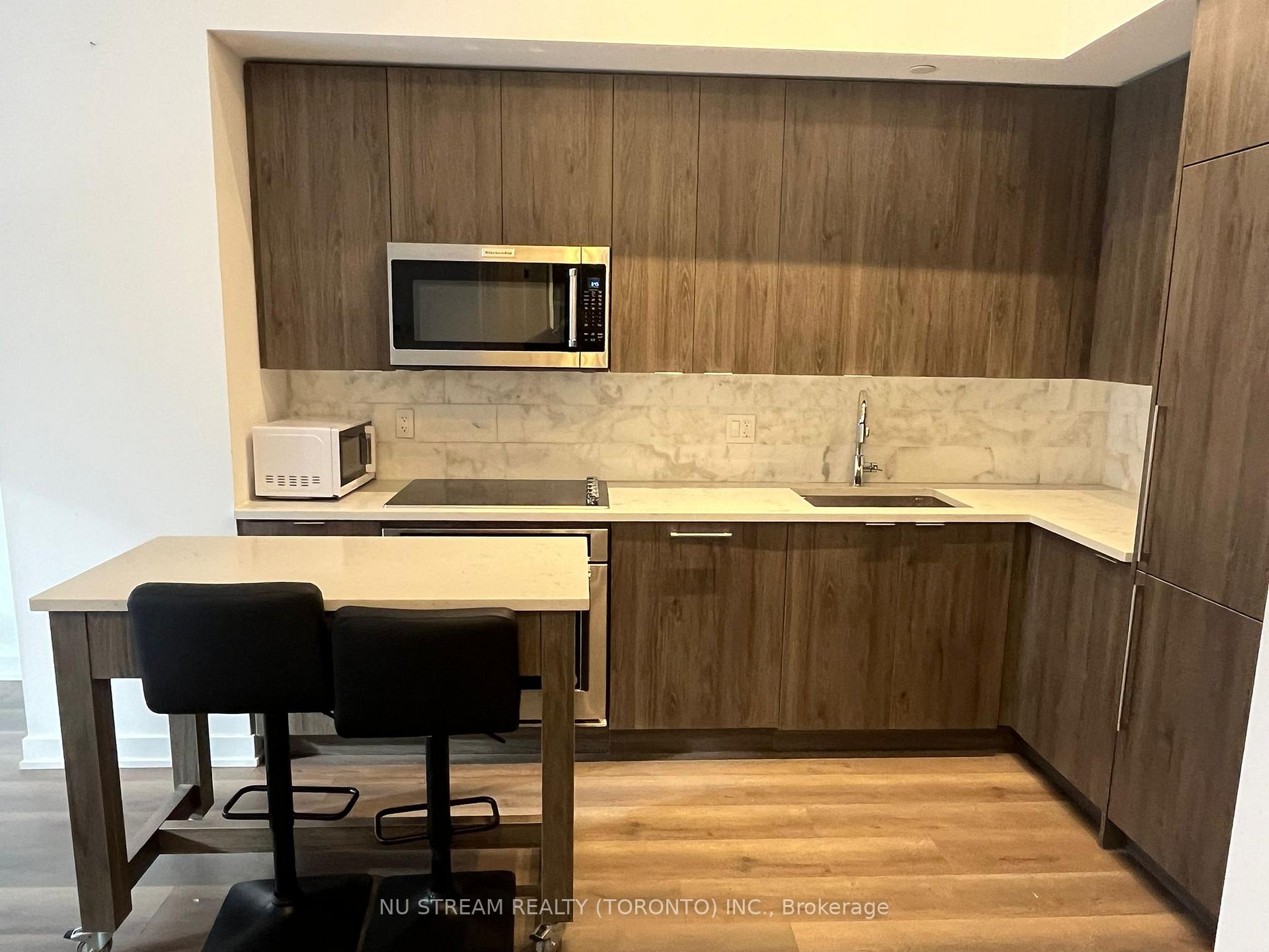 Photo 9 of Unit 207, 38 Iannuzzi Street, Toronto, Niagara — HOMEH