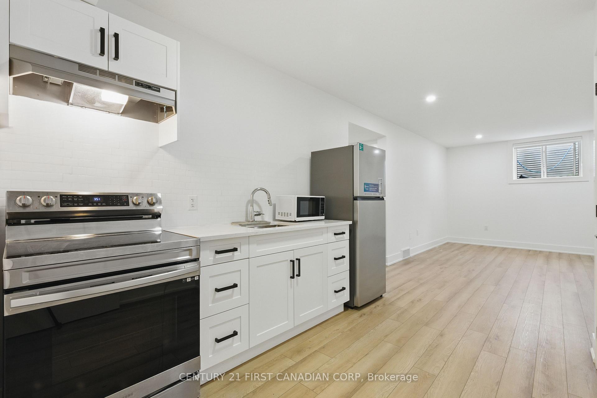 Photo 4 of 2308 Saddlerock Avenue, London, North S — HOMEH
