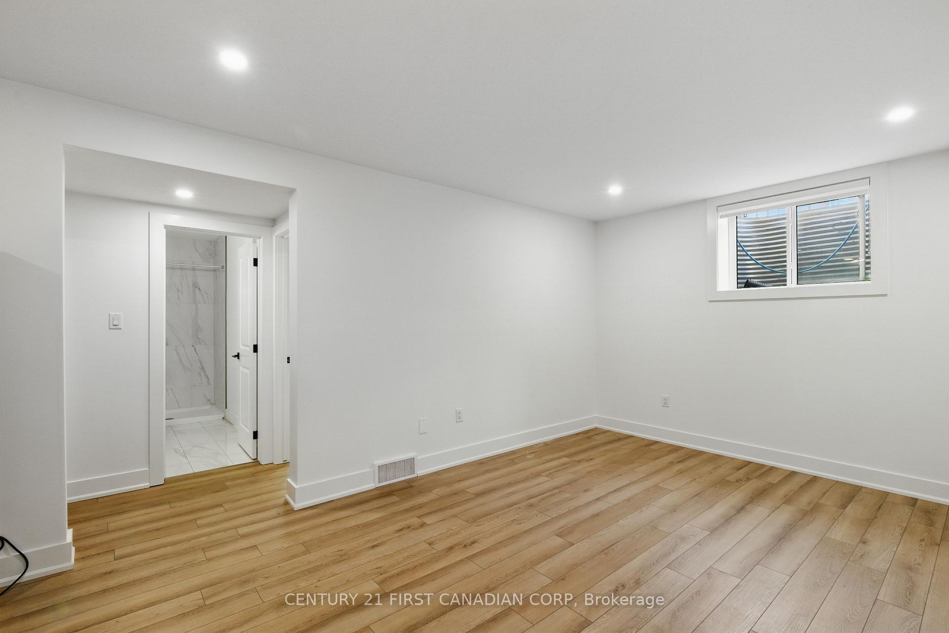 Photo 8 of 2308 Saddlerock Avenue, London, North S — HOMEH