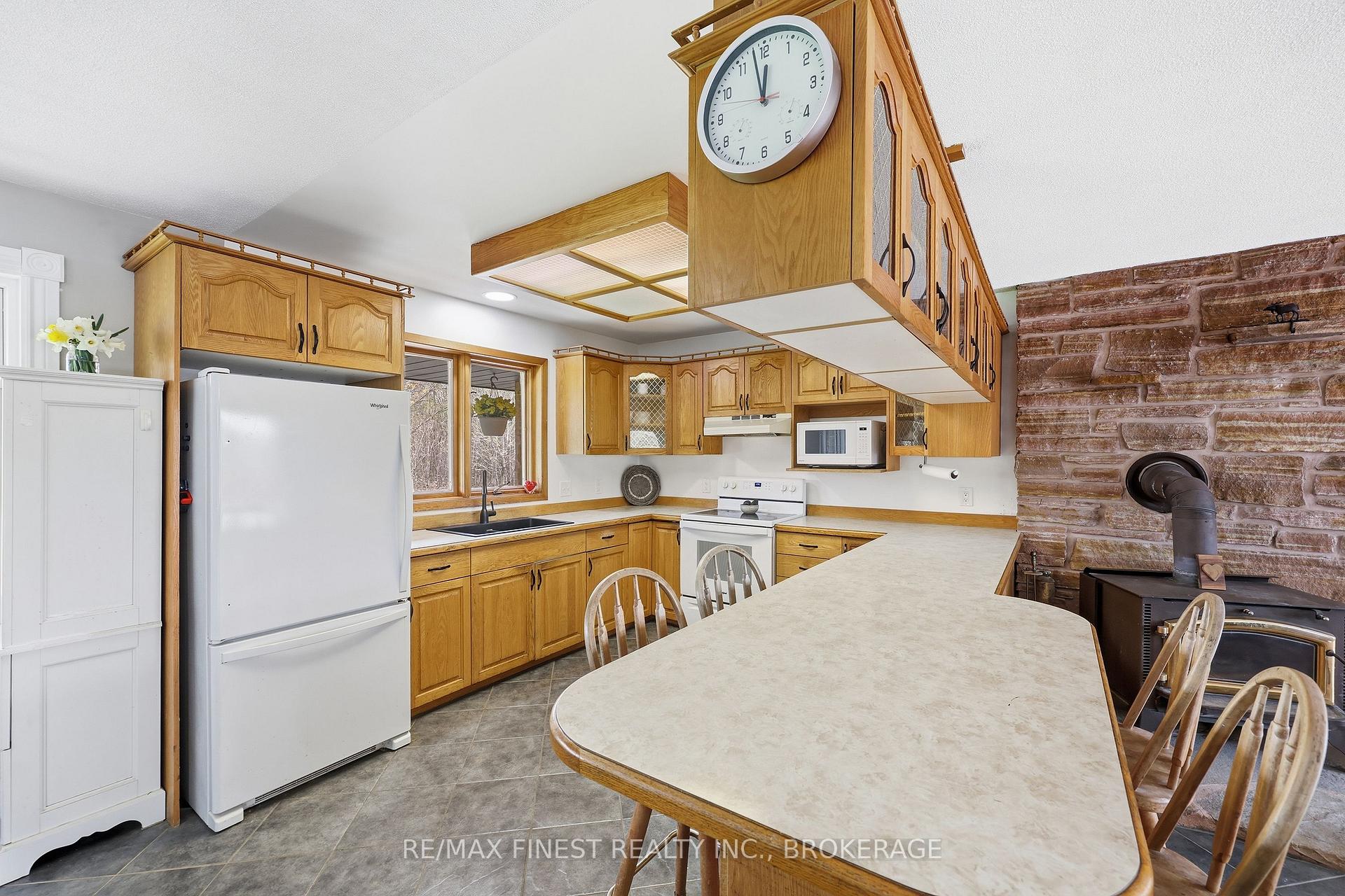 Photo 9 of 4834 Battersea Road, Frontenac, Frontenac South — HOMEH