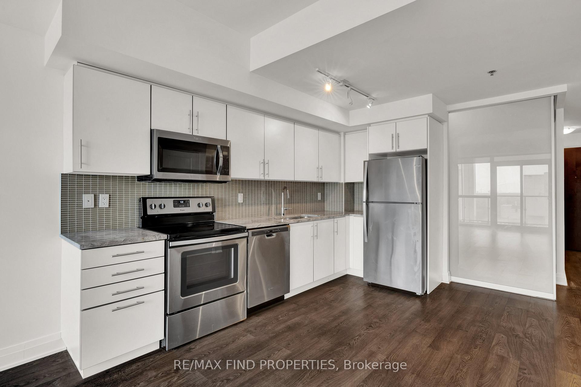 Photo 5 of Unit 1504, 55 Speers Road, Oakville, Central — HOMEH