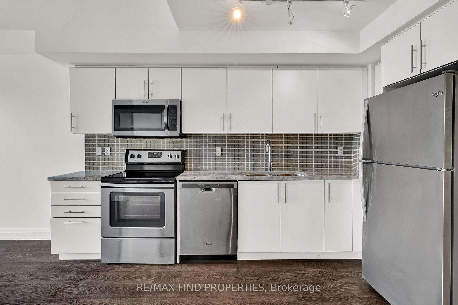 Photo 6 of Unit 1504, 55 Speers Road, Oakville, Central — HOMEH