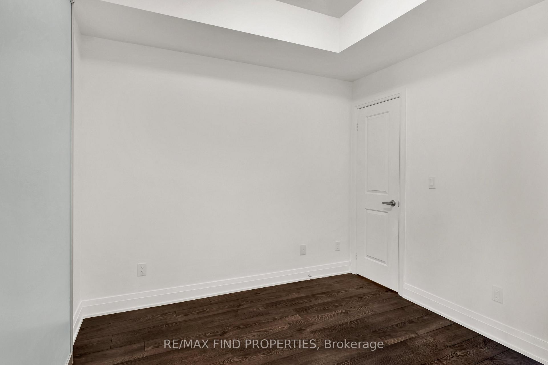 Photo 11 of Unit 1504, 55 Speers Road, Oakville, Central — HOMEH