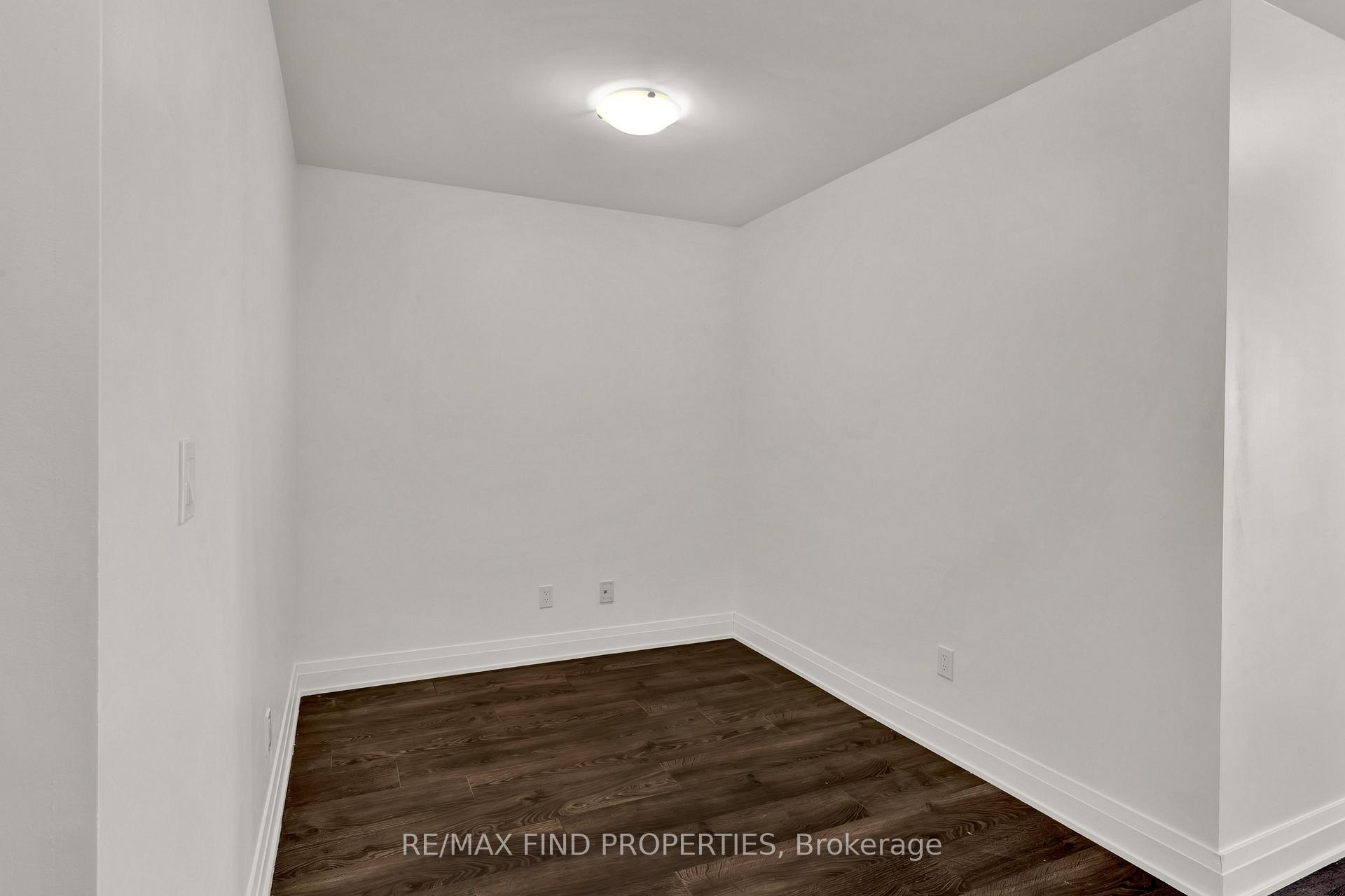 Photo 12 of Unit 1504, 55 Speers Road, Oakville, Central — HOMEH