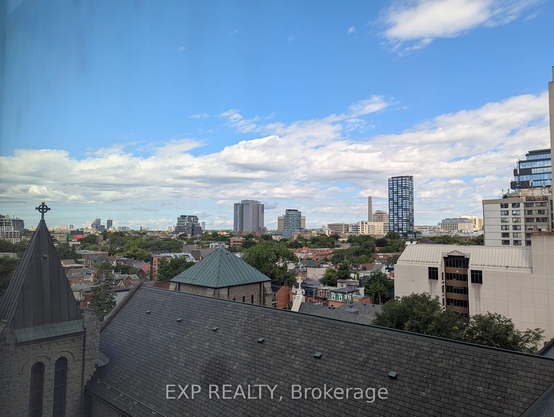 Photo 5 of Unit 814, 280 Dundas Street W, Toronto, Kensington-Chinatown — HOMEH