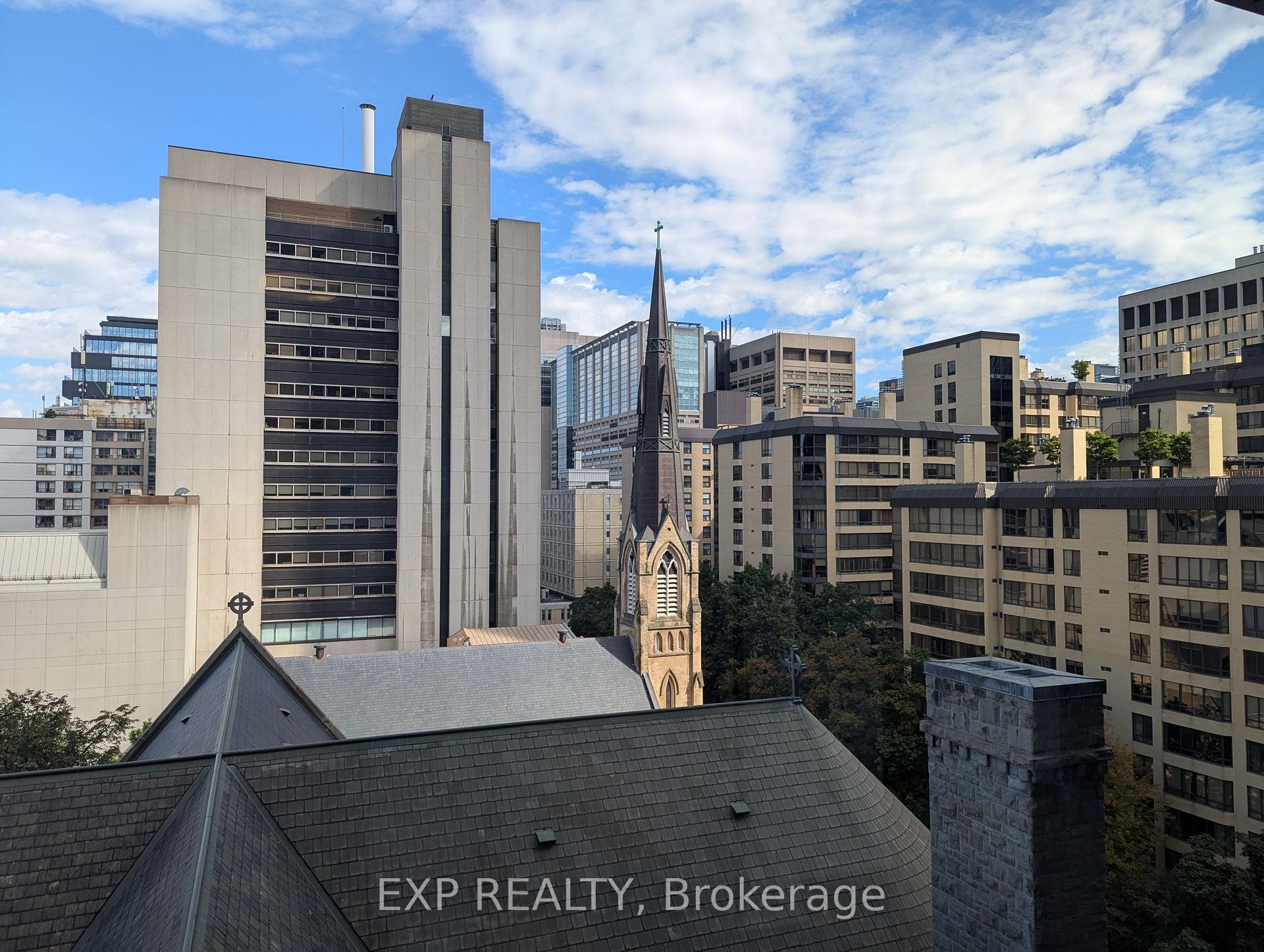 Photo 6 of Unit 814, 280 Dundas Street W, Toronto, Kensington-Chinatown — HOMEH