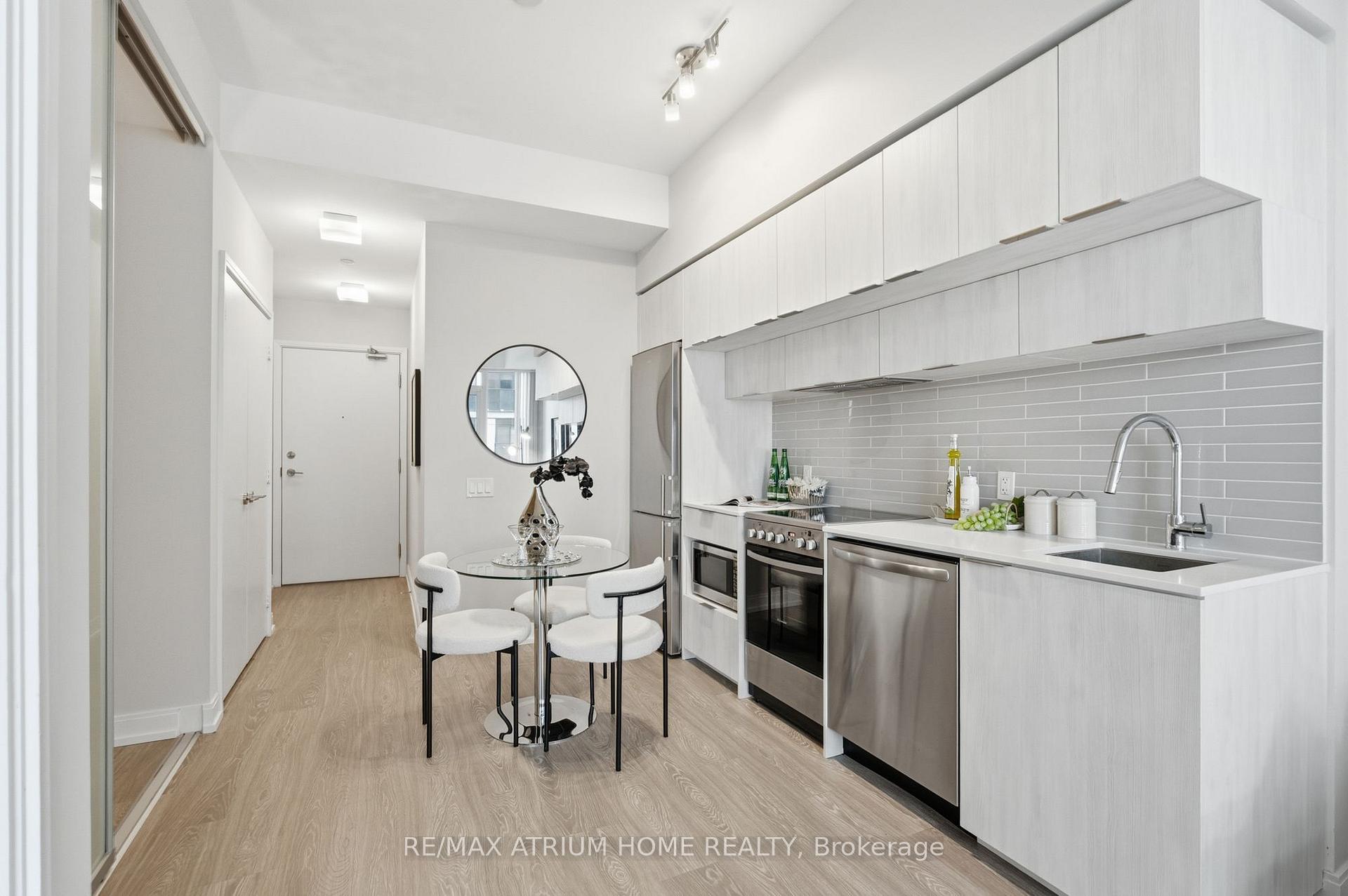 Photo 6 of Unit 3601, 181 Dundas Street E, Toronto, Moss Park — HOMEH