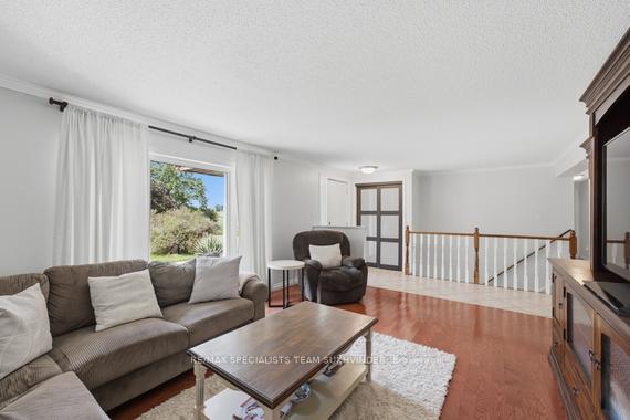Photo 13 of 17435 8th Concession Road, King, Schomberg — HOMEH