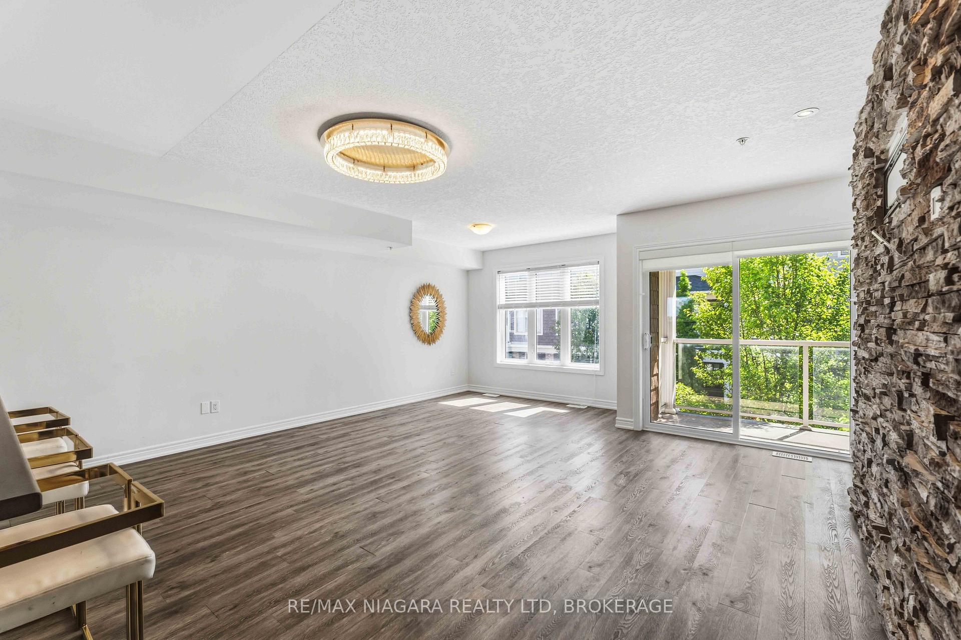 Photo 8 of 47 Scarlett Common, St. Catharines, Secord Woods — HOMEH