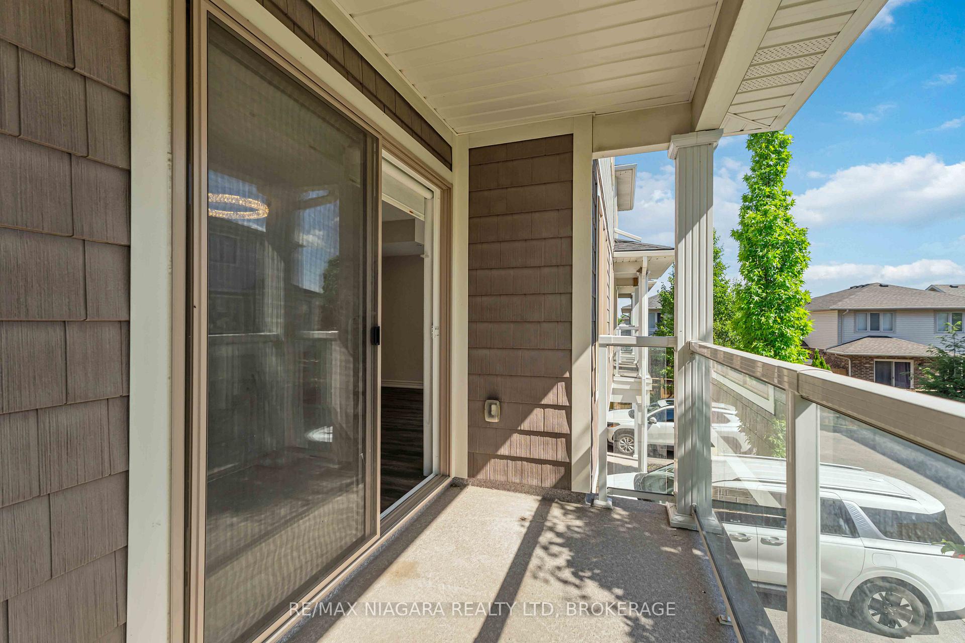 Photo 16 of 47 Scarlett Common, St. Catharines, Secord Woods — HOMEH