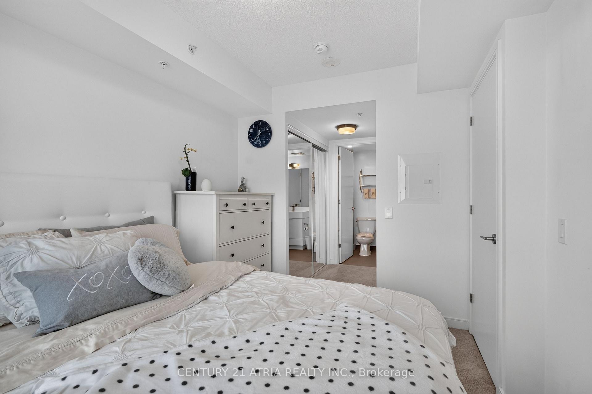 Photo 17 of Unit 1308, 20 Thomas Riley Road, Etobicoke, Islington-City Centre West — HOMEH