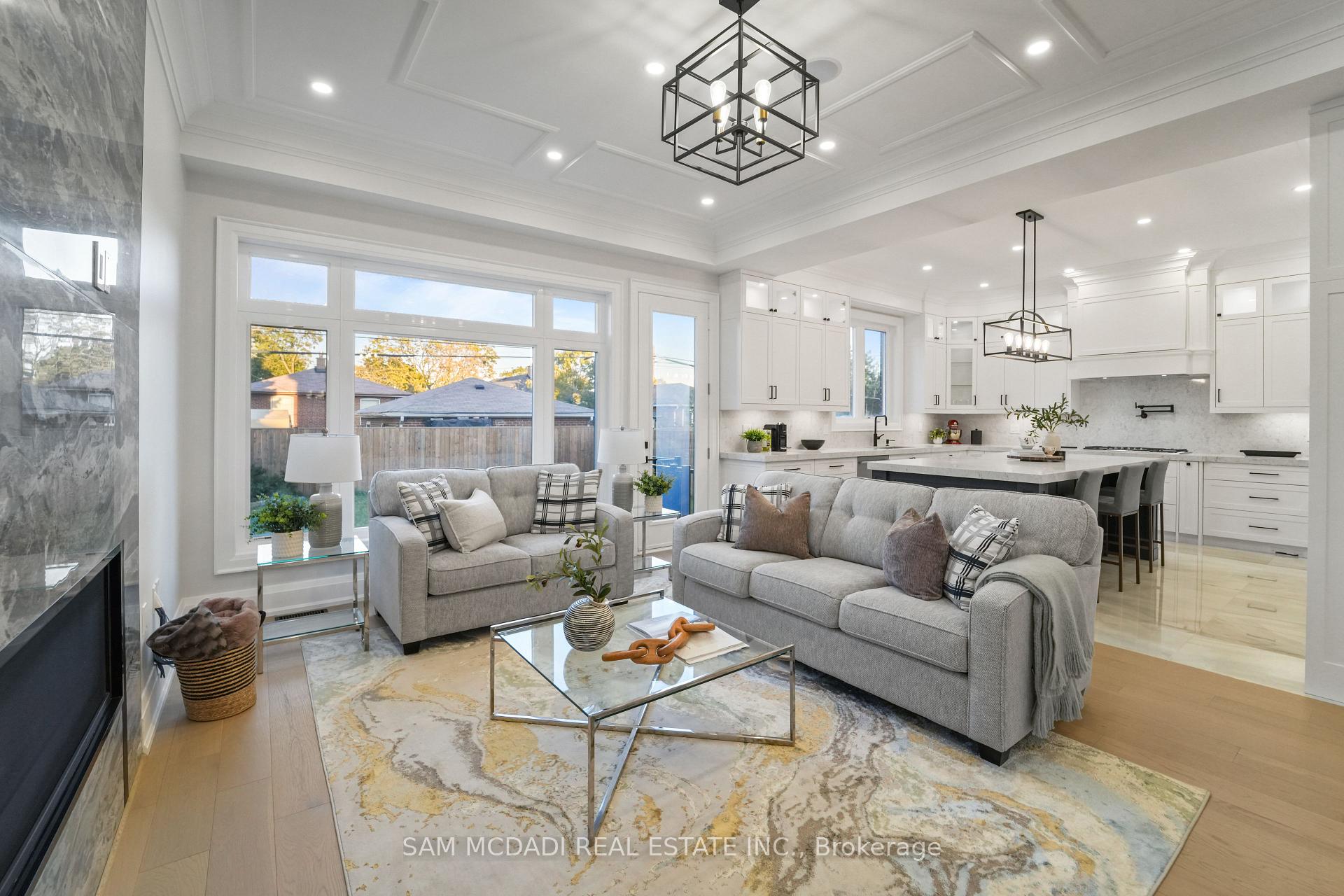 Photo 9 of 303 Delta Street, Etobicoke, Alderwood — HOMEH