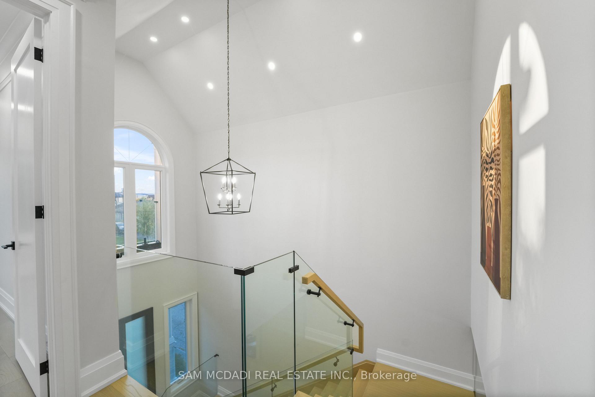 Photo 16 of 303 Delta Street, Etobicoke, Alderwood — HOMEH