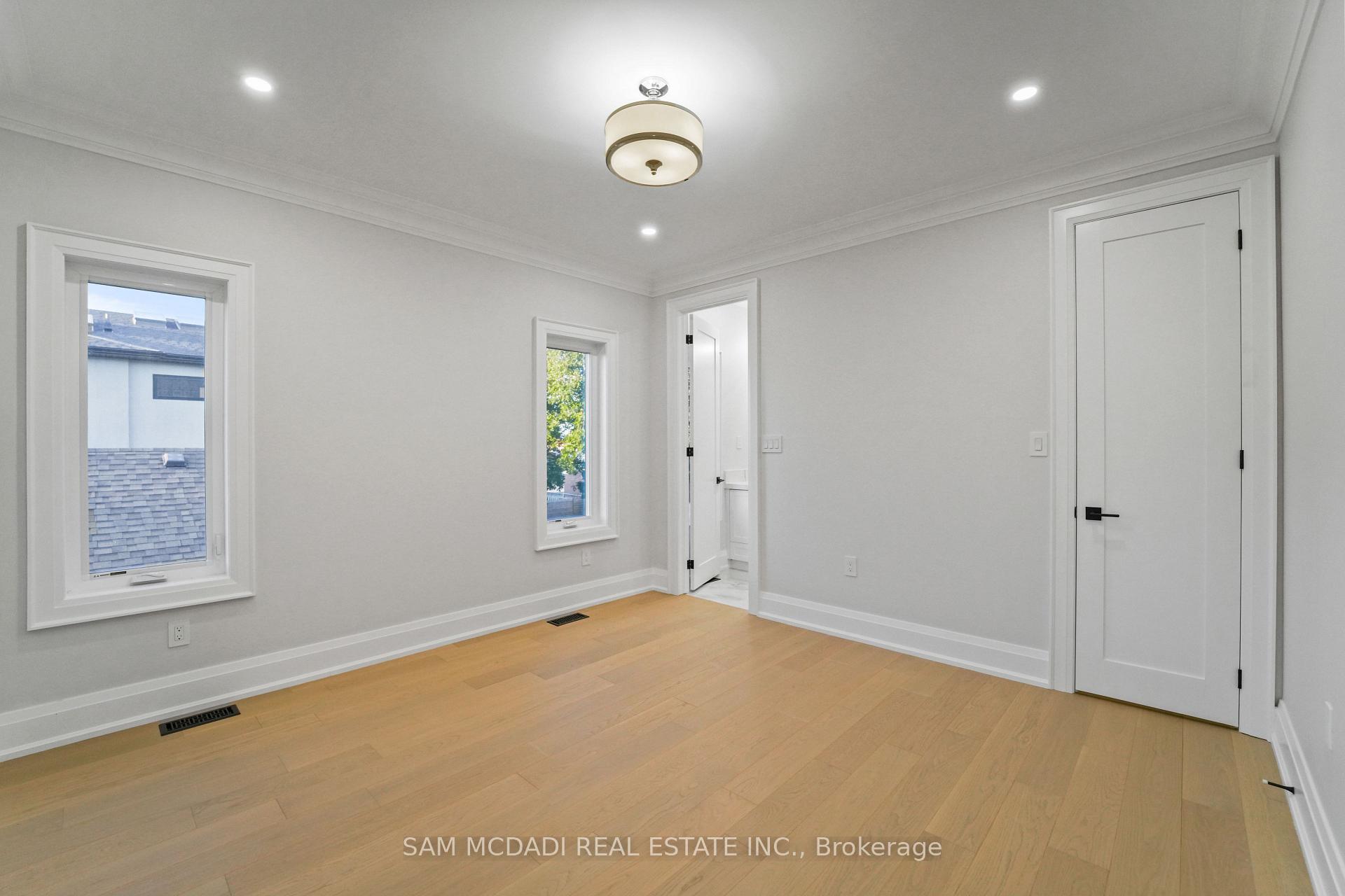 Photo 30 of 303 Delta Street, Etobicoke, Alderwood — HOMEH