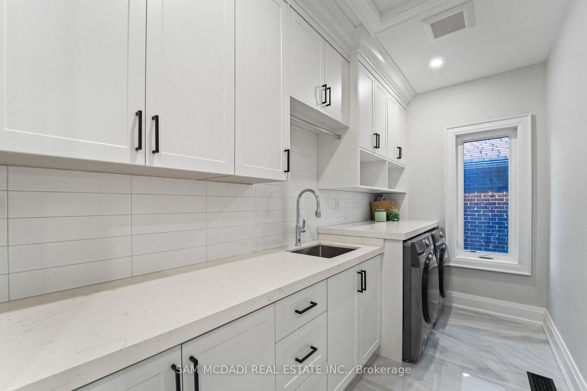 Photo 32 of 303 Delta Street, Etobicoke, Alderwood — HOMEH