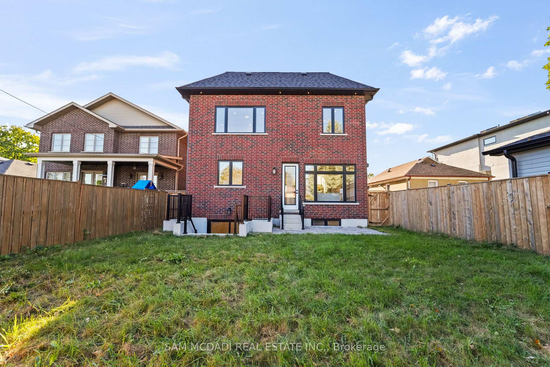 Photo 41 of 303 Delta Street, Etobicoke, Alderwood — HOMEH