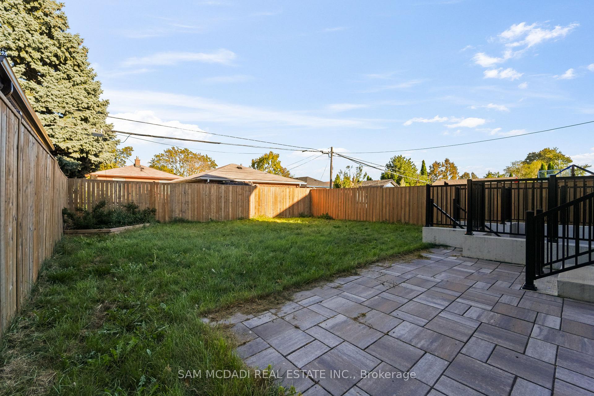 Photo 42 of 303 Delta Street, Etobicoke, Alderwood — HOMEH