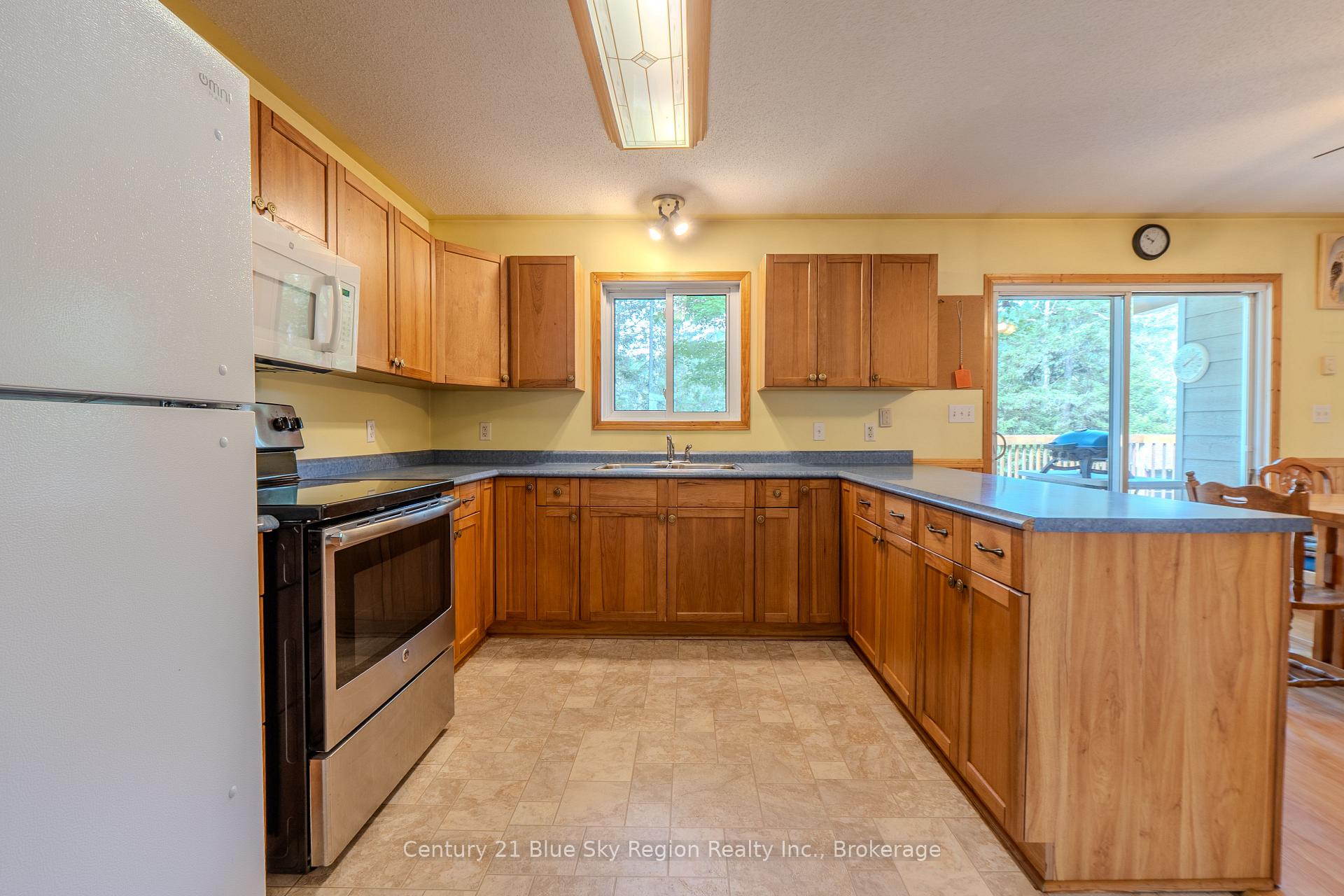 Photo 18 of 4233 Highway 630, Mattawa — HOMEH