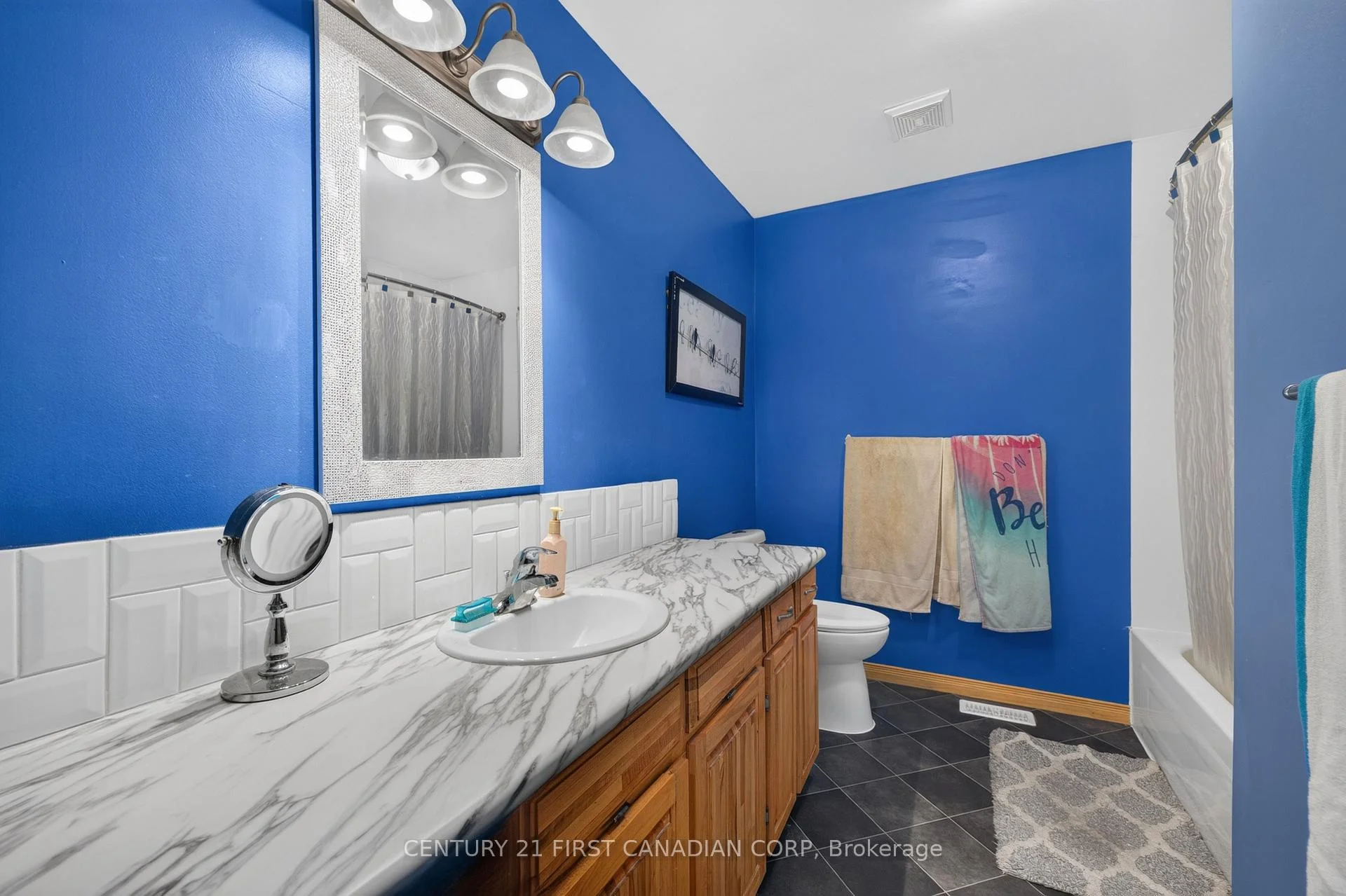 Photo 60 of 213 Fourth Street, West Elgin, Rodney — HOMEH