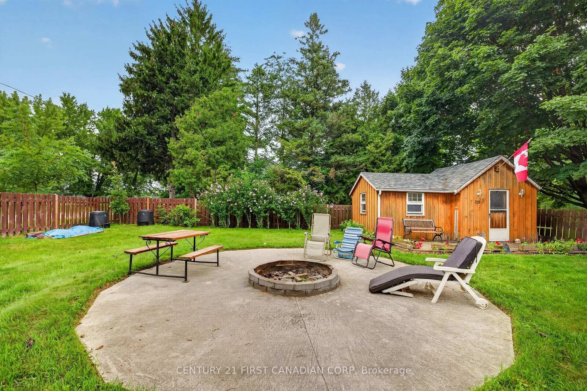 Photo 74 of 213 Fourth Street, West Elgin, Rodney — HOMEH