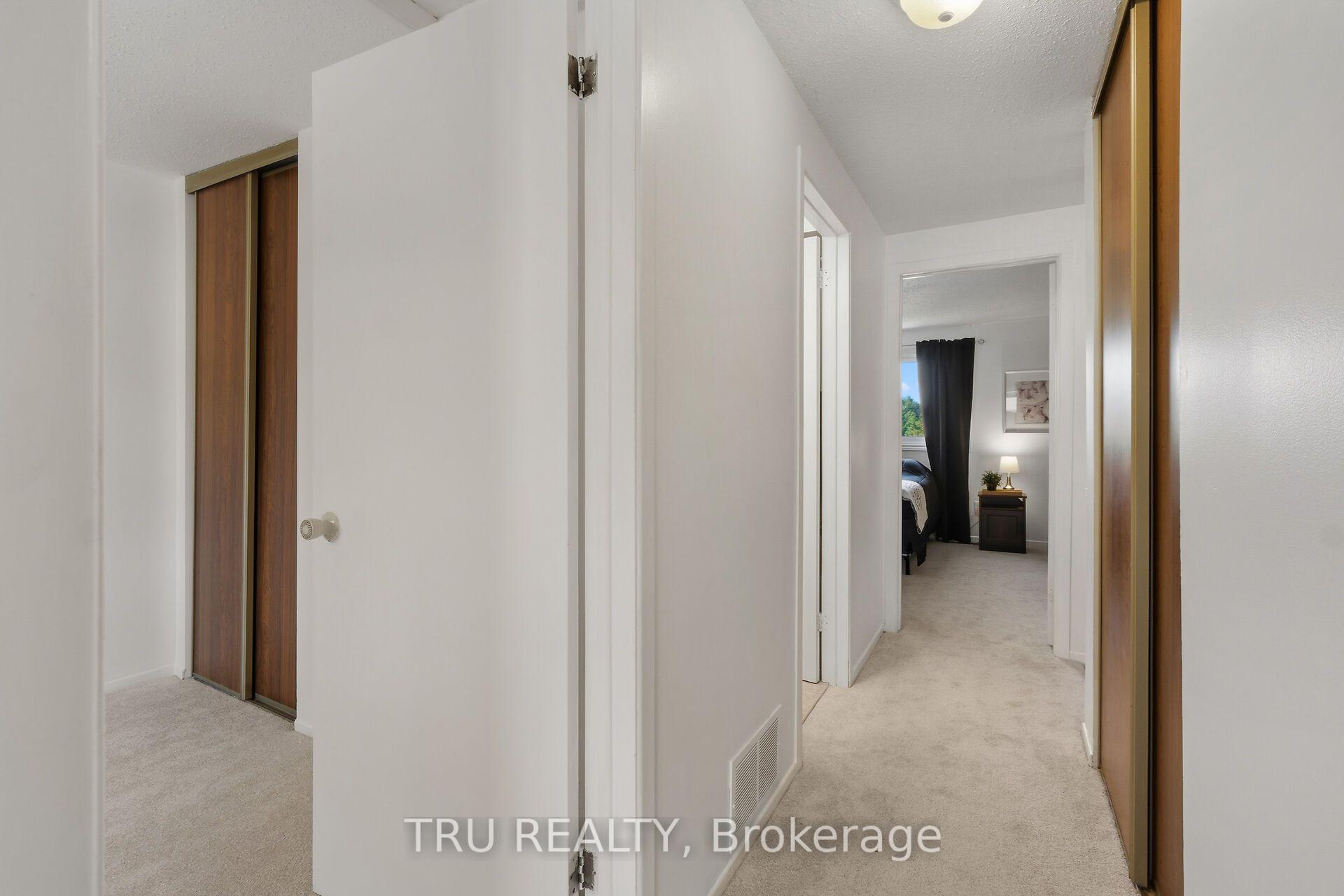 Photo 19 of Unit 59, 1999 Falkirk Crescent, Ottawa, Blackburn Hamlet (South) — HOMEH