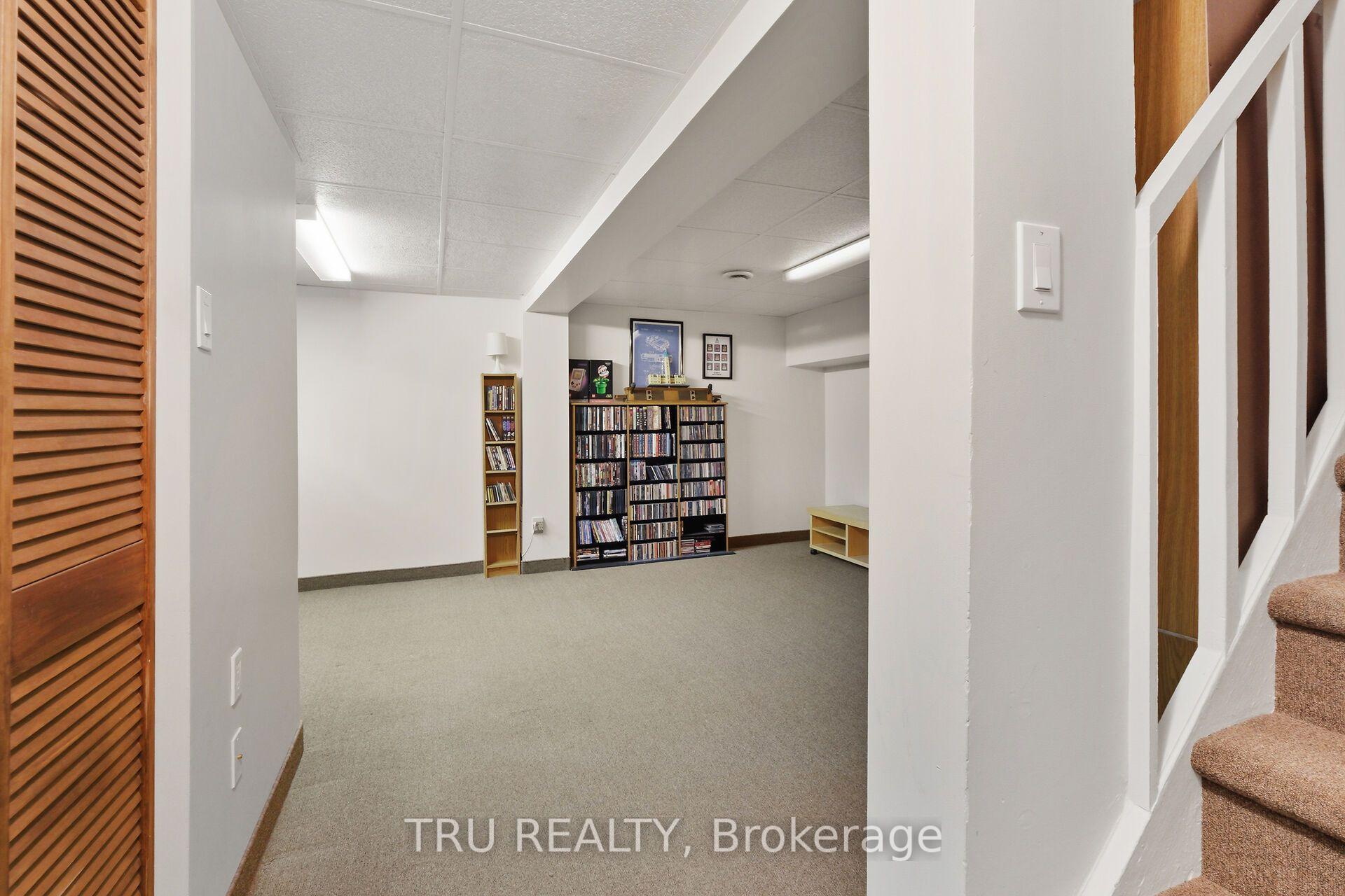 Photo 22 of Unit 59, 1999 Falkirk Crescent, Ottawa, Blackburn Hamlet (South) — HOMEH