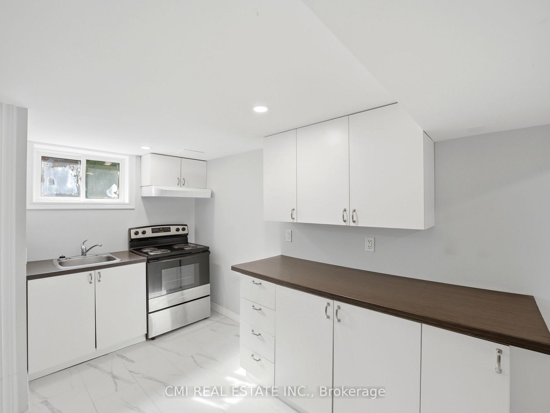Photo 35 of 6476 Maranda Street, Niagara Falls, Clifton Hill — HOMEH