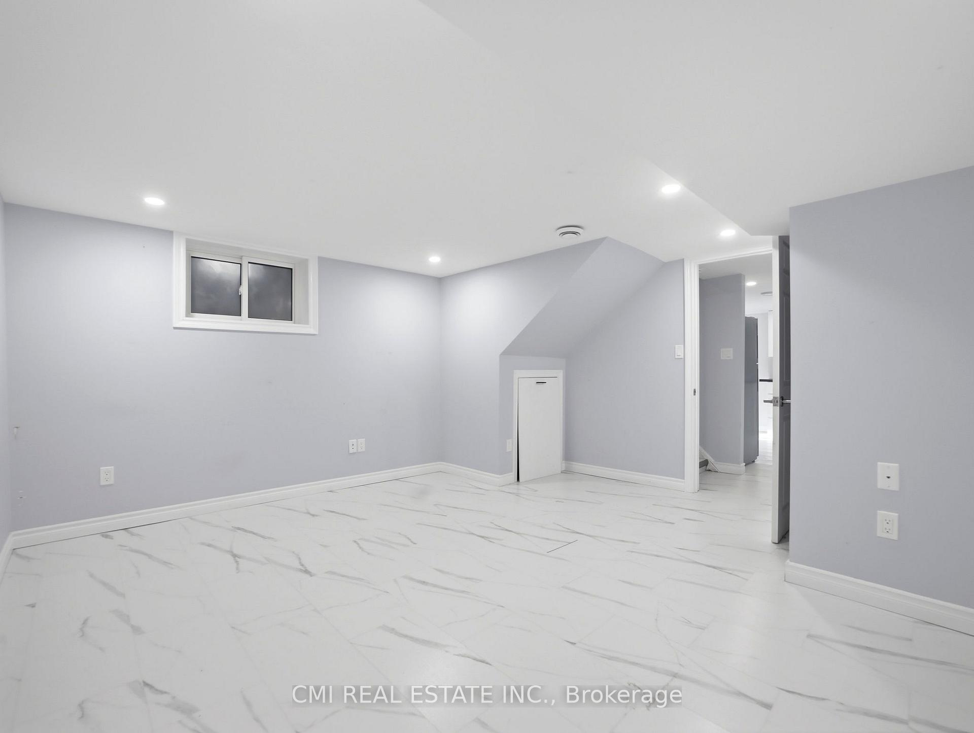 Photo 40 of 6476 Maranda Street, Niagara Falls, Clifton Hill — HOMEH