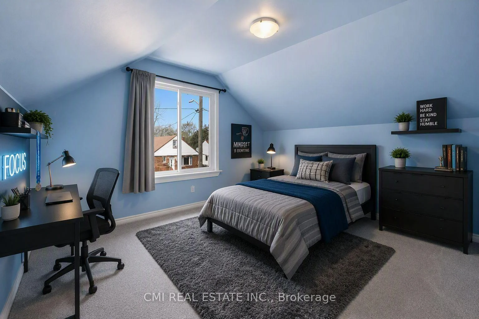 Photo 12 of 6476 Maranda Street, Niagara Falls, Clifton Hill — HOMEH
