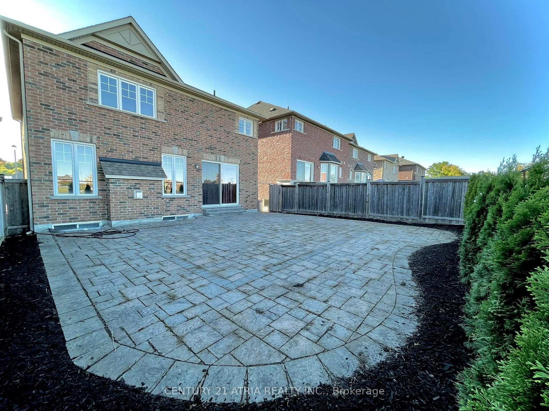 Photo 12 of 19 Gillings Street, Markham, Victoria Square — HOMEH