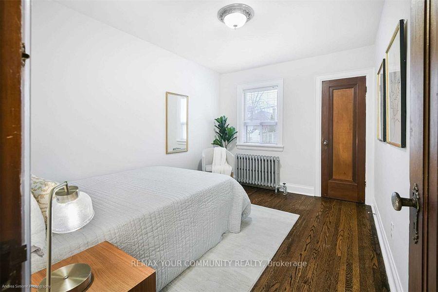 Photo 13 of 26 Elmsdale Road W, Toronto, East York — HOMEH