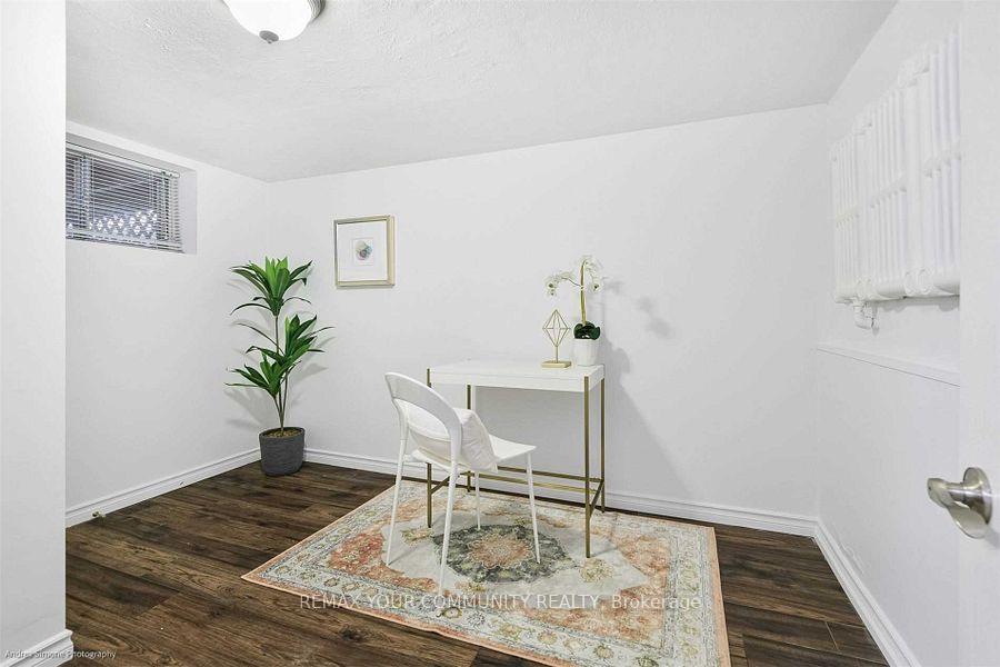 Photo 16 of 26 Elmsdale Road W, Toronto, East York — HOMEH