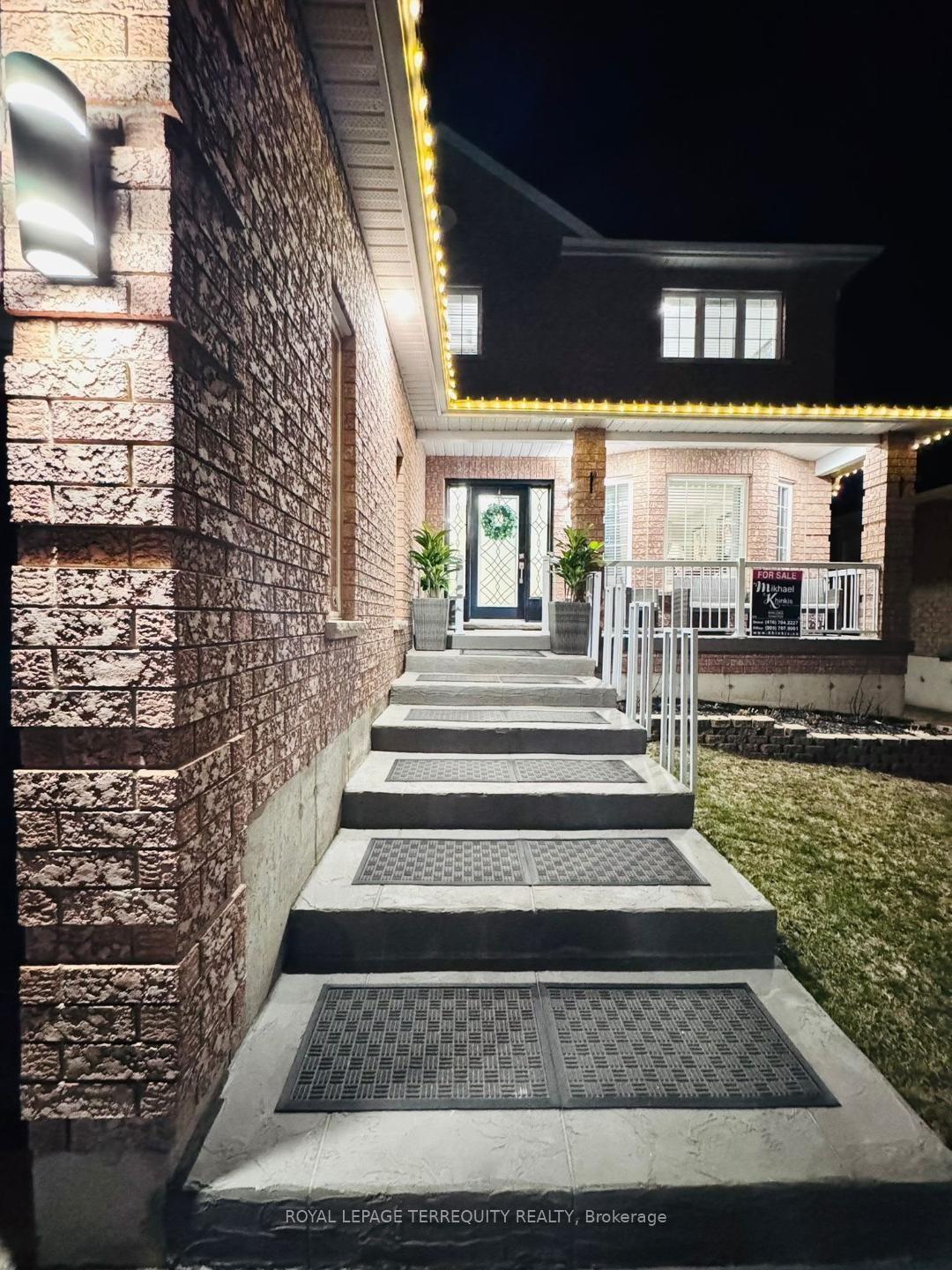 Photo 4 of 25 Jagges Drive, Barrie, Edgehill Drive — HOMEH