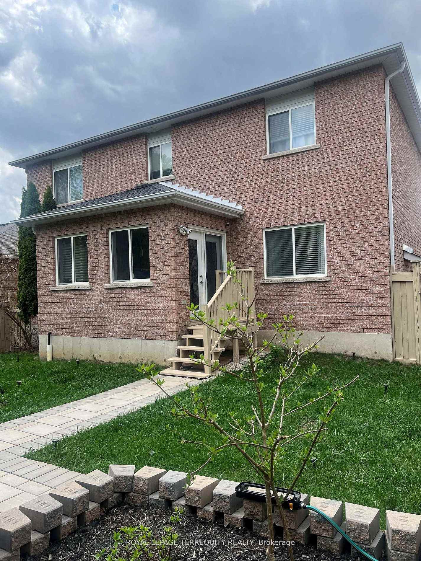 Photo 29 of 25 Jagges Drive, Barrie, Edgehill Drive — HOMEH
