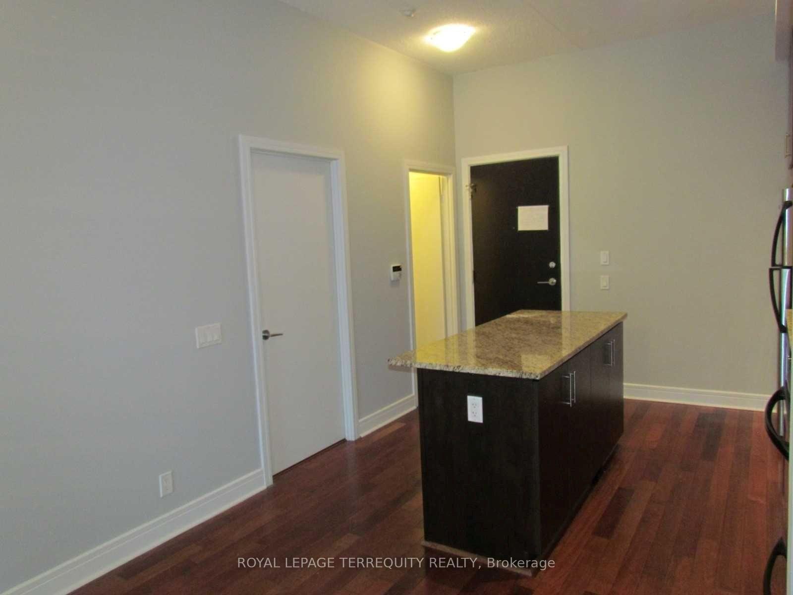 Photo 40 of 25 Jagges Drive, Barrie, Edgehill Drive — HOMEH