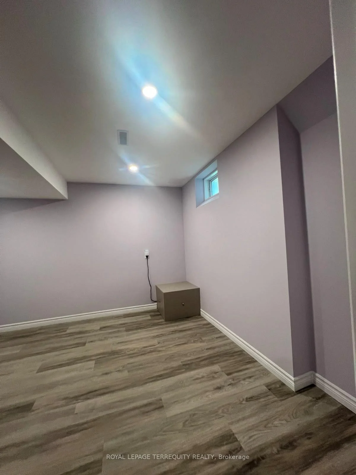 Photo 33 of 25 Jagges Drive, Barrie, Edgehill Drive — HOMEH