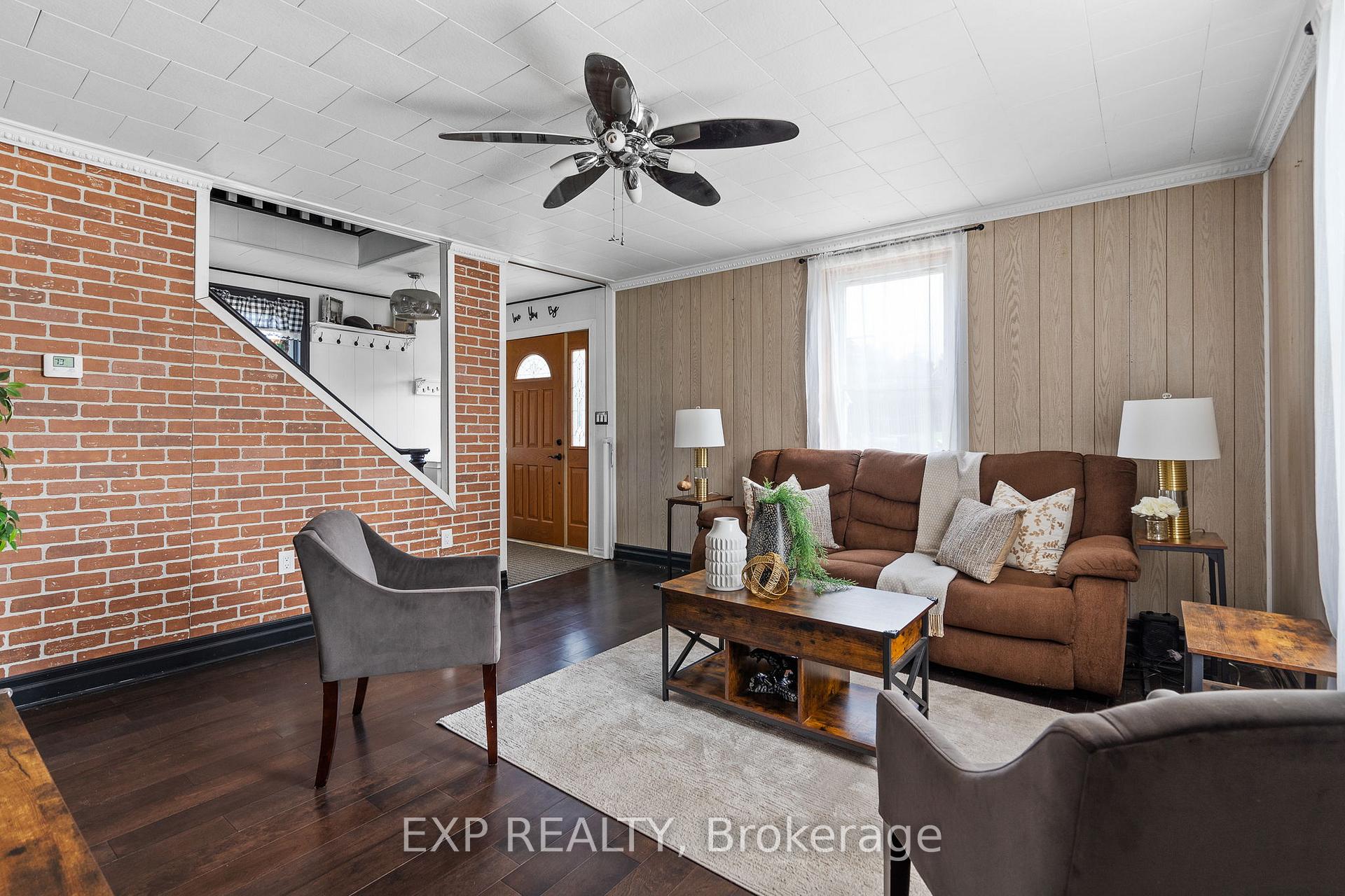 Photo 5 of 4235 Fly Road, Lincoln, Beamsville — HOMEH