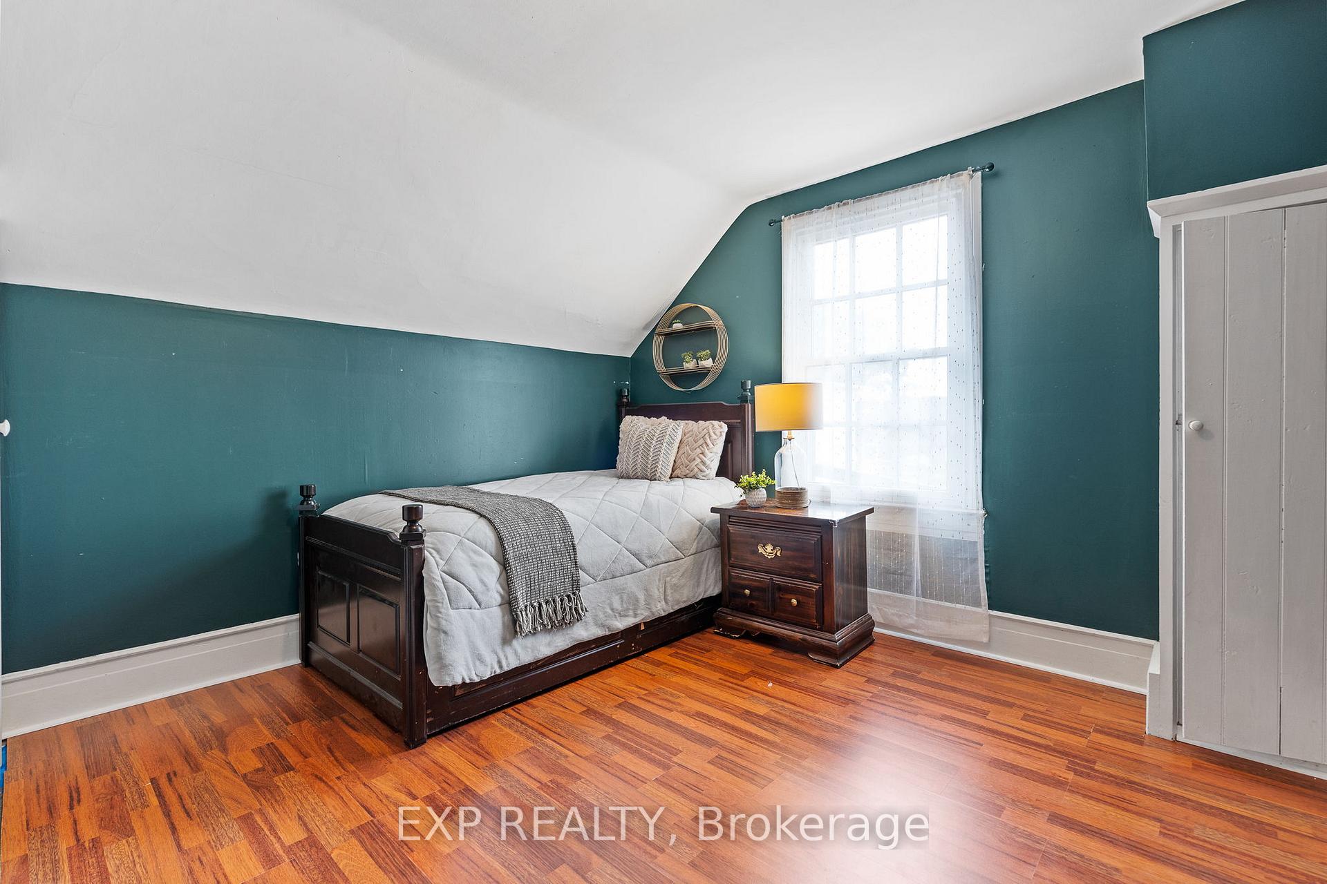 Photo 20 of 4235 Fly Road, Lincoln, Beamsville — HOMEH