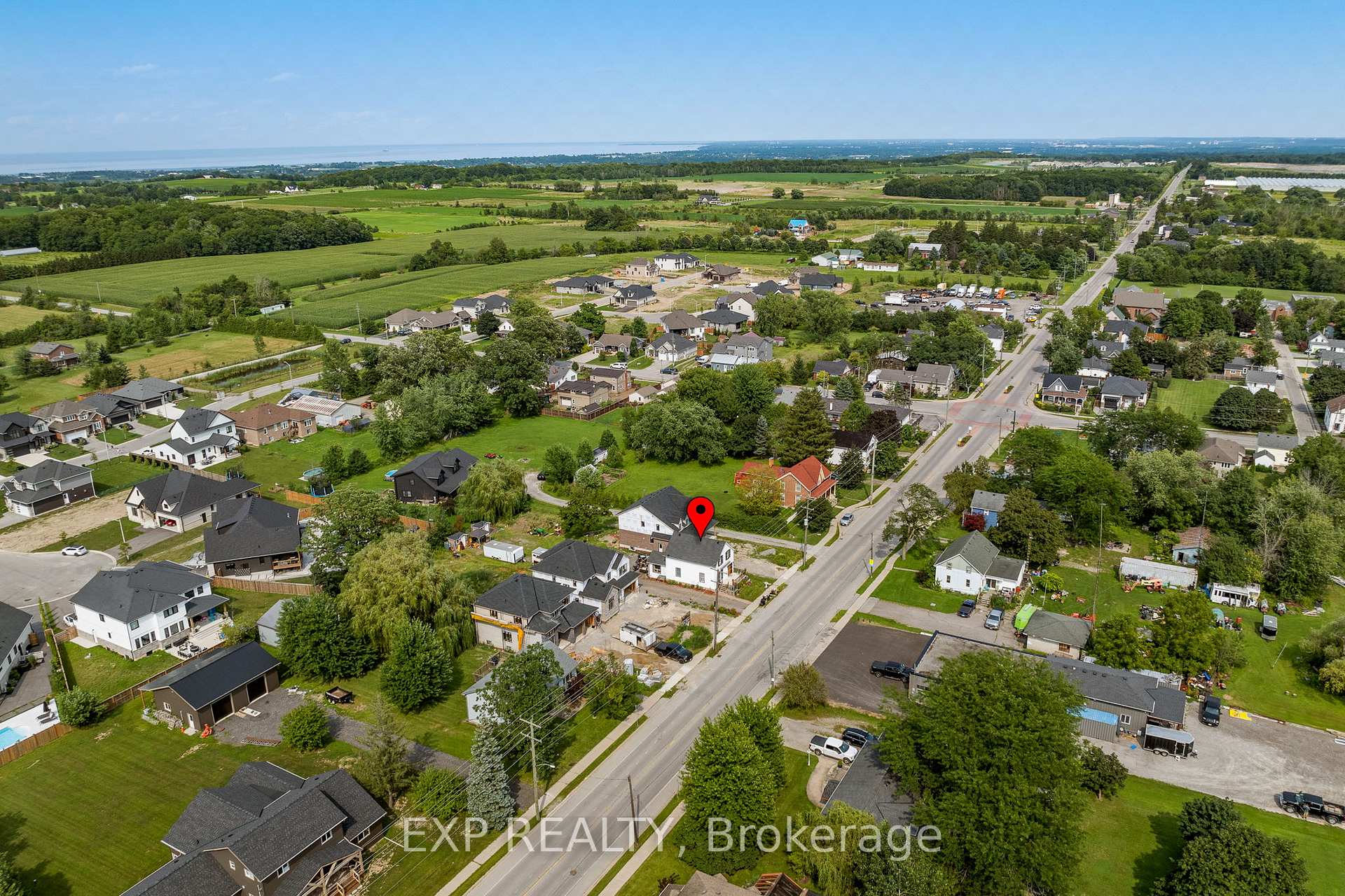 Photo 32 of 4235 Fly Road, Lincoln, Beamsville — HOMEH